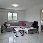 Apartman Luxury *