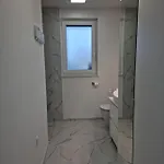 Luxury * أوماغ
