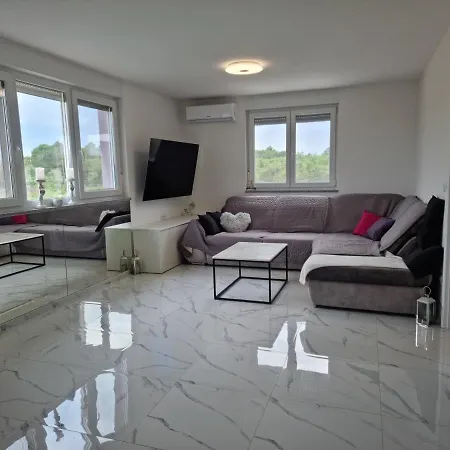 Luxury Apartamento Umago