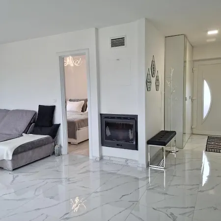 Luxury Apartamento *